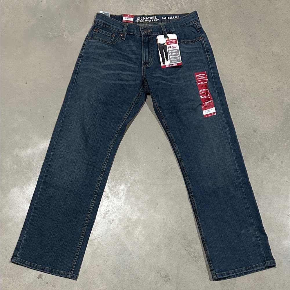 Signature Men's Dark Blue Relaxed Jeans